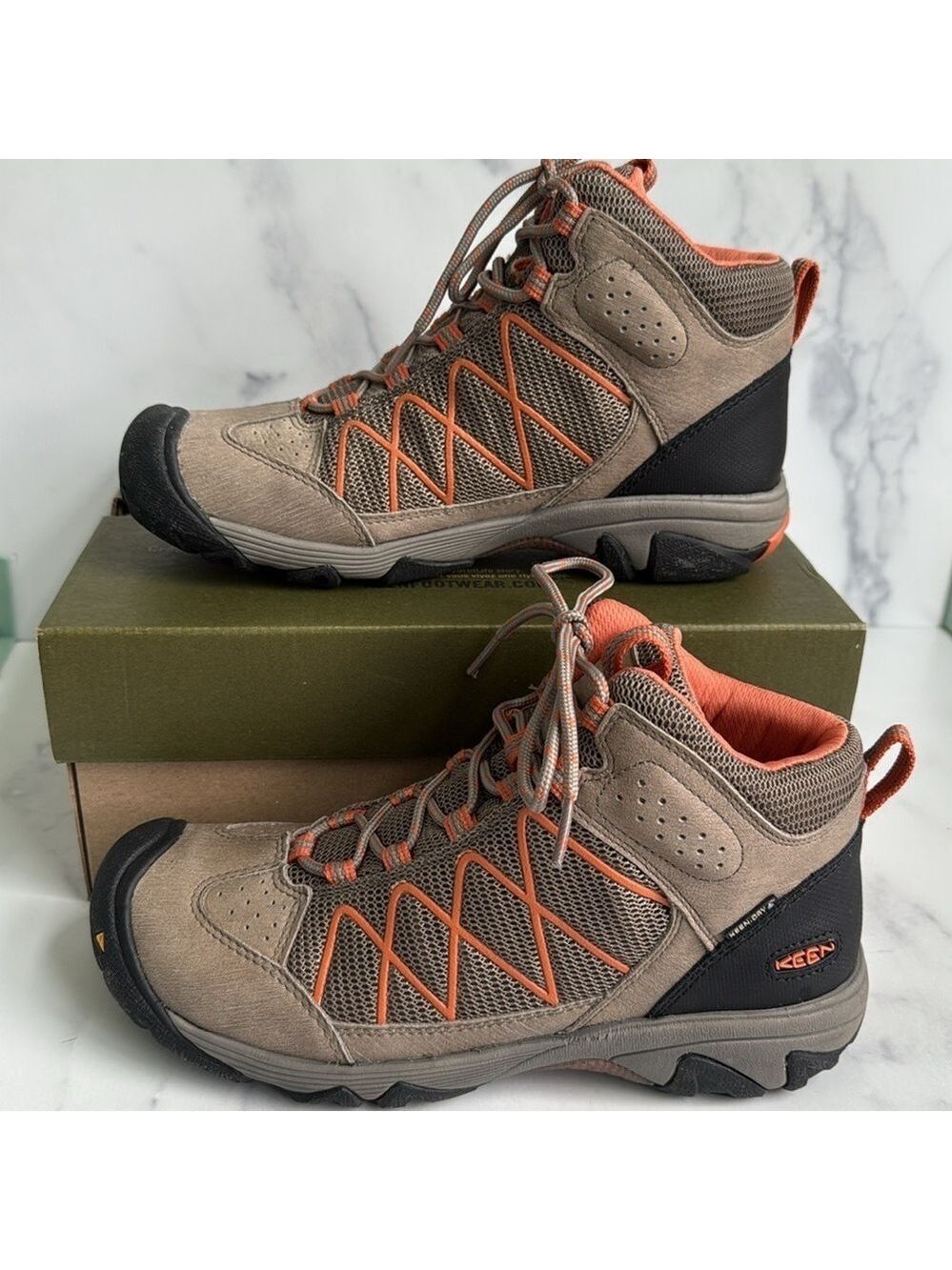 Keen Verdi II Mid Waterproof Lace Up Hiking Boots Size 9 NIB